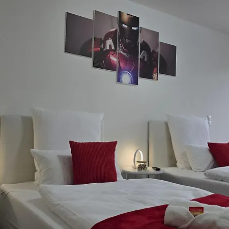 Happy Homes Fun - Up To 8 - Kueche - W-lan - Netflix - Ps5 - Badewanne Apartment Altenstadt (Hessen)