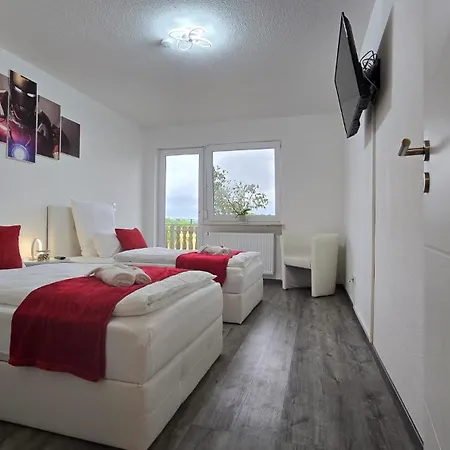 Happy Homes Fun - Up To 8 - Kueche - W-lan - Netflix - Ps5 - Badewanne *