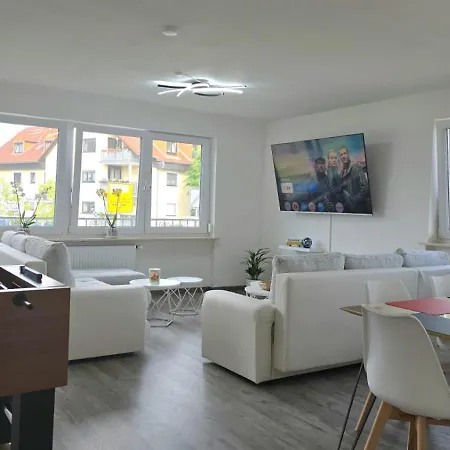 Happy Homes Fun - Dein Erlebnis-apartment Fuer Gamer, Helden & Grosse - Parkplatz - Ps5 - Wlan Apartmán *