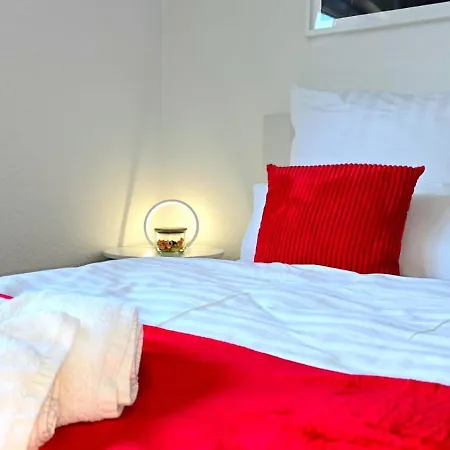 Apartment Happy Homes Fun - Up To 8 - Kueche - W-lan - Netflix - Ps5 - Badewanne