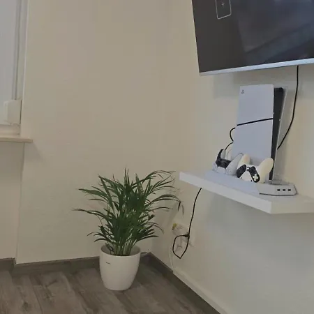 Happy Homes Fun - Dein Erlebnis-apartment Fuer Gamer, Helden & Grosse - Parkplatz - Ps5 - Wlan Appartamento Altenstadt