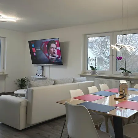 Happy Homes Fun - Dein Erlebnis-apartment Fuer Gamer, Helden & Grosse - Parkplatz - Ps5 - Wlan * Altenstadt
